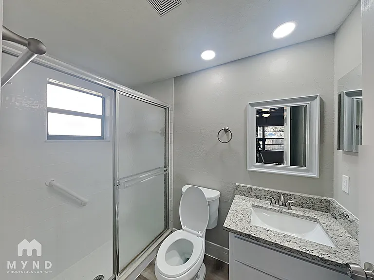 10327 Lansfield St — Photo 19
