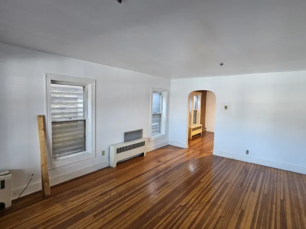 3 Hudson Ave #3A, Chatham, NY 12037