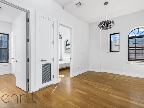 146 Wyckoff Avenue image 1 of 11