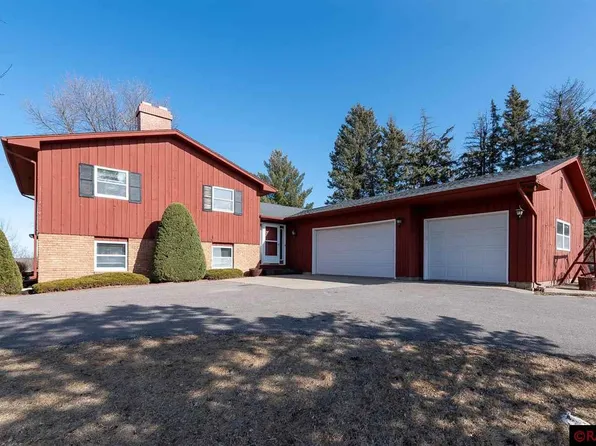 54960 Sunrise Ln, Mankato, MN 56001