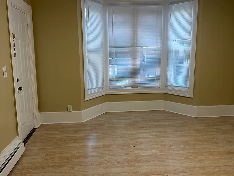 30 Pekin St #1 — Photo 5