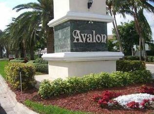 1861 SW 101st Way, Hollywood, FL 33025