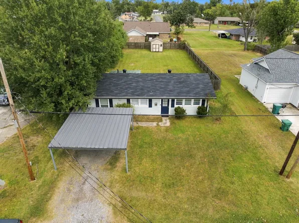 926 Bee Tree St, Westlake, LA 70669