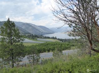 998 Upper Ridge Rd, Chelan, WA 98816