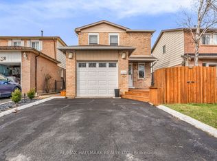 172 Martindale Cres, Brampton, ON L6X 2V2