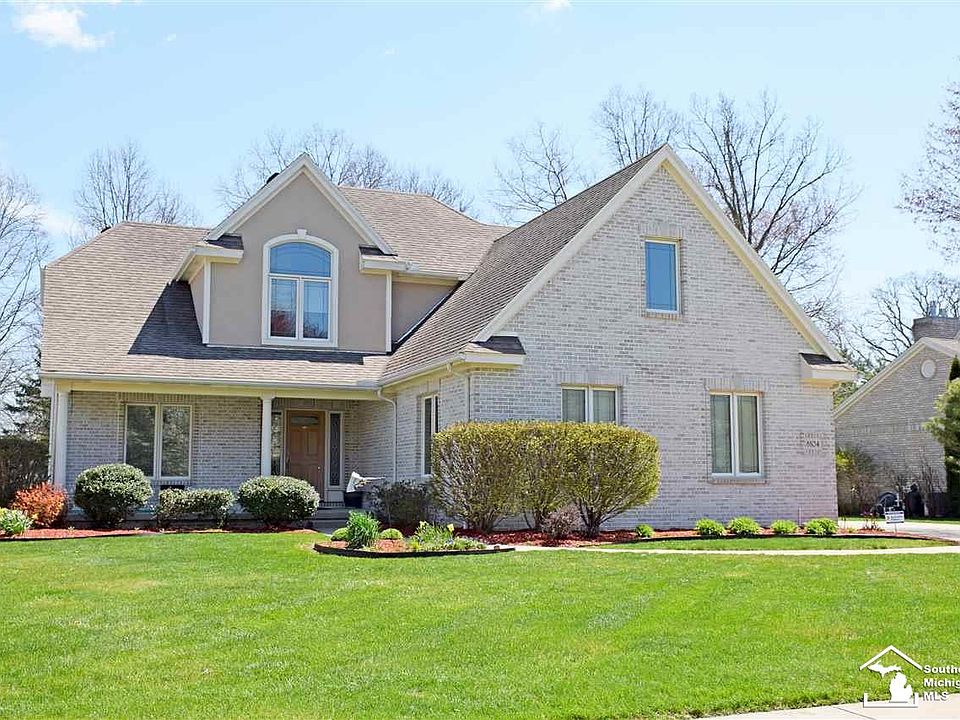 1st image of 8104 High Oaks Dr