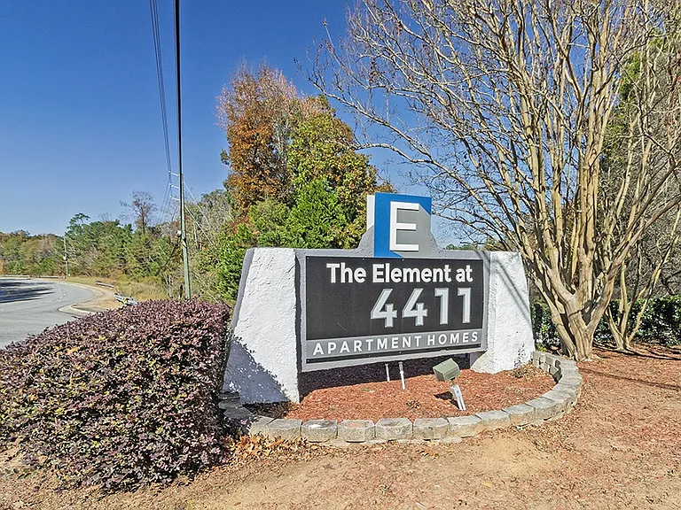 The Element at 4411 — Photo 23