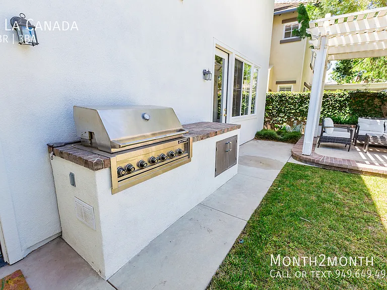 5 La Canada — Photo 25