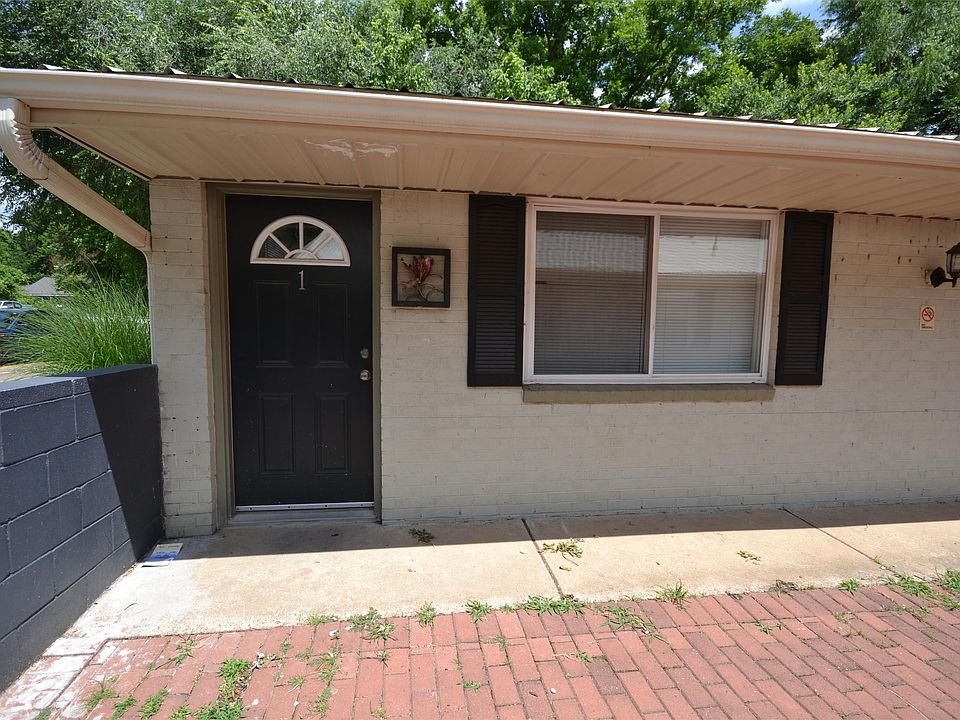 1st image of 15 W Martin Luther King Blvd APT 1