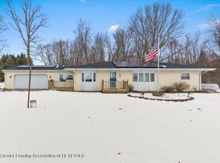 1992 Plains Rd, Leslie, MI 49251