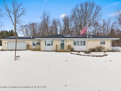 1992 Plains Rd, Leslie, MI, 49251