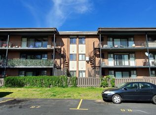 220 Central St APT 1, Stoneham, MA 02180