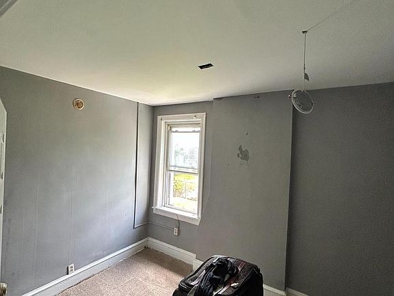 5th image of 3918 W Girard Ave
