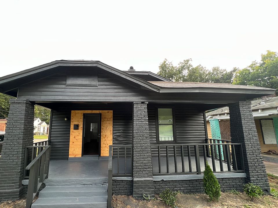 1st image of 1113 E Trigg Ave