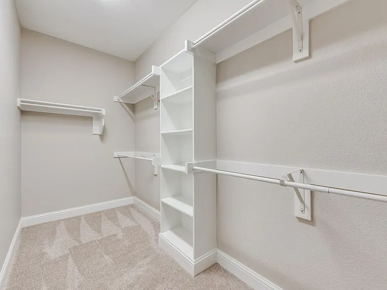 1825 Ridge Creek Ln — Photo 20
