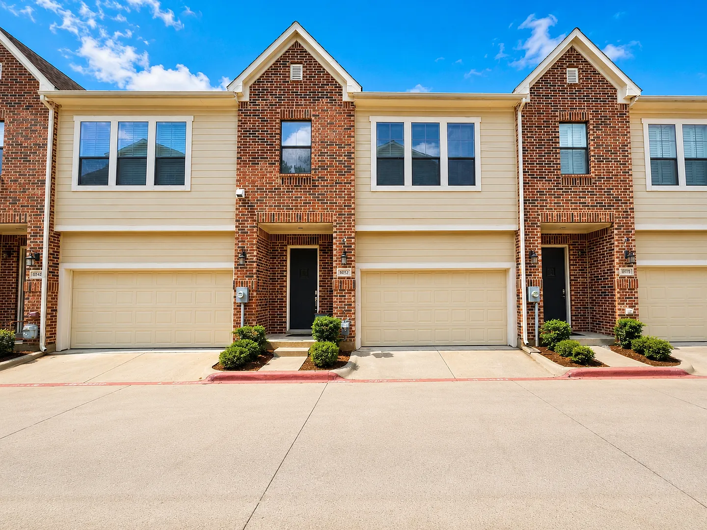 Gated Fort Worth Living with Style, Space & an Unbeatable Location! — Photo 1