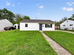 44 Rockland Dr, Fairborn, OH 45324