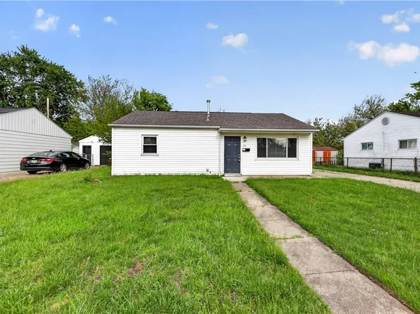 44 Rockland Dr, Fairborn, OH 45324