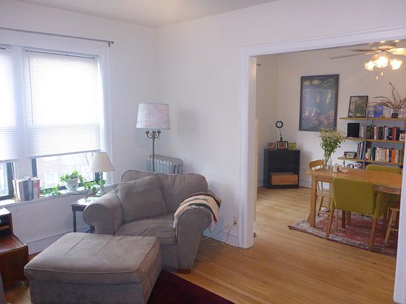 3rd image of 5220 N Damen Ave APT 3