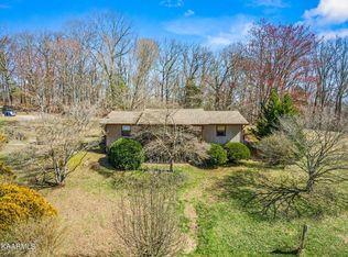346 Raby Rd, Sweetwater, TN 37874