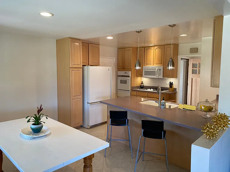 1618 Larwood Rd — Photo 9