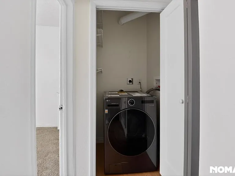 2515 E Madison St #2517 — Photo 10