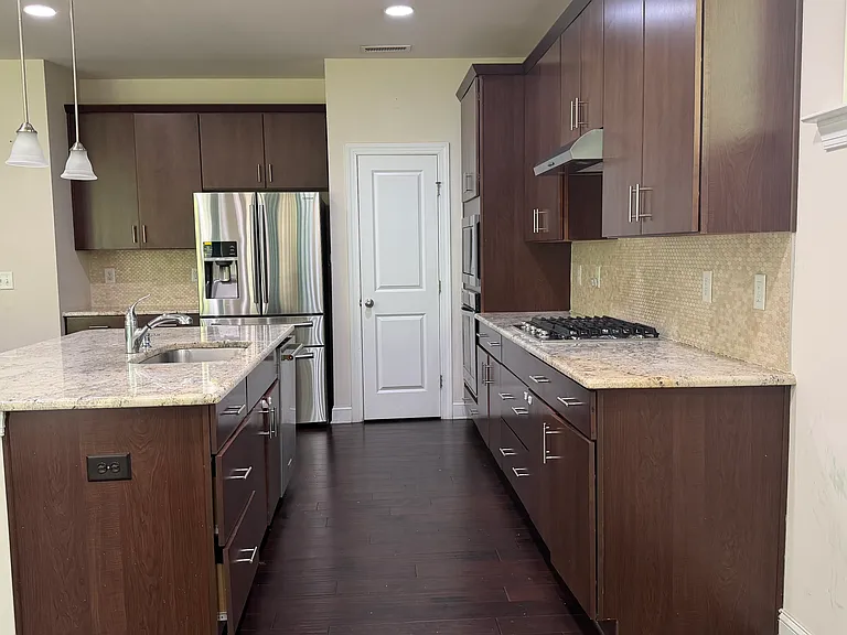 220 Concordia Woods Dr — Photo 8