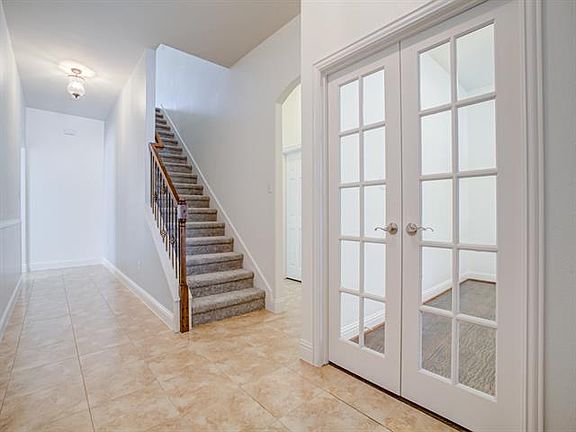 5th image of 7412 River Rock Ln