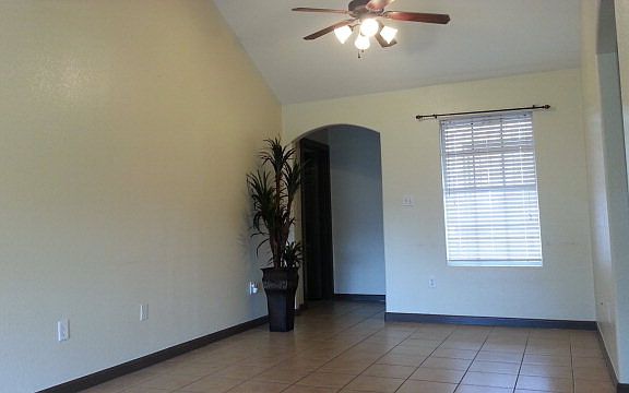 3rd image of 300 Longoria Ave