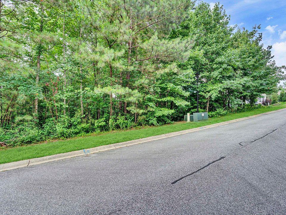 1st image of 208 Wedge Way