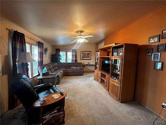 3rd image of 29 Horizon Dr