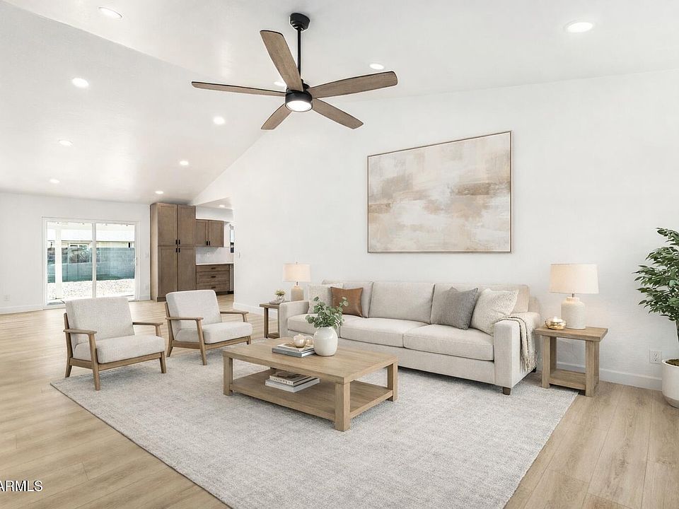 1st image of 2647 E JUANITA Avenue
