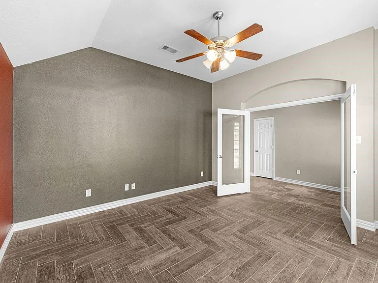 27723 Amy Willow Ln — Photo 22