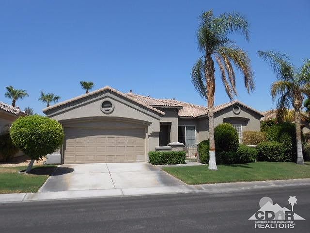 1st image of 44087 Royal Troon Dr