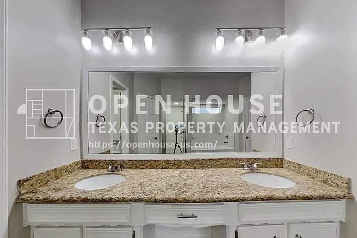 12127 Rocky Lake Dr — Photo 12
