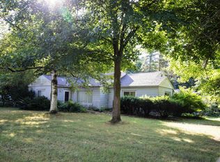 415 W Delaware St, Decatur, MI 49045