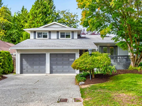 2181 Ocean Forest Dr, Surrey, BC V4A 6P1