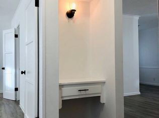 4127 W Adams Blvd APT D, Los Angeles, CA 90018