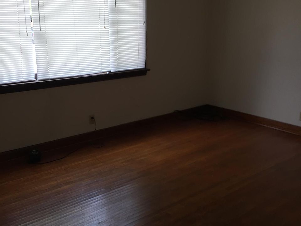 1st image of 575 Tonawanda St