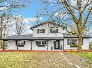 19070 Martin Ln, Country Club Hills, IL 60478