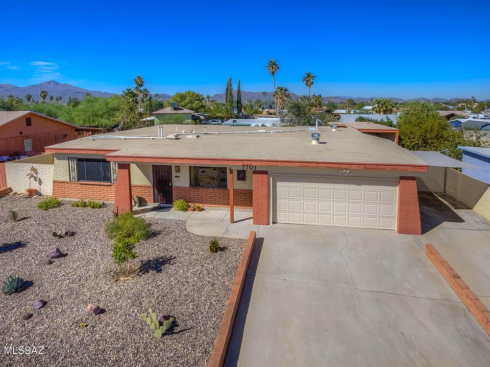 1st image of 7701 N Soledad Ave
