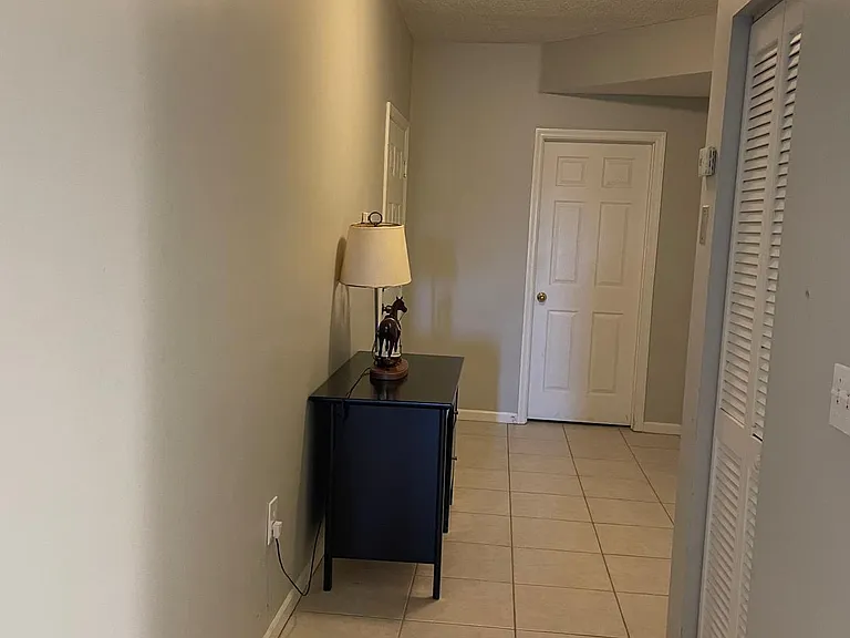 2060 Greenview Shores Blvd #319 — Photo 19
