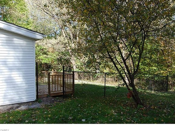 4th image of 4061 Lecona Dr
