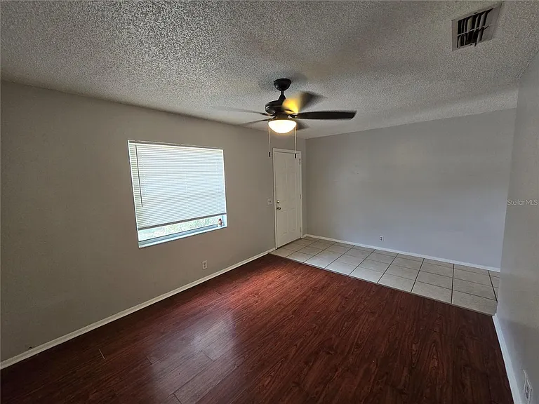5665 Struthers Ct — Photo 5