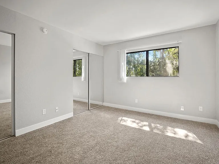 Brody Terrace Apartments — Photo 56
