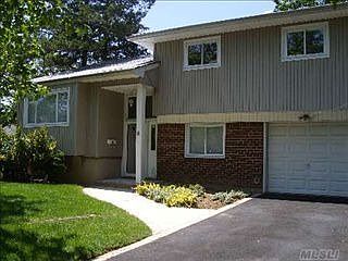 1st image of 6 N Summit Dr