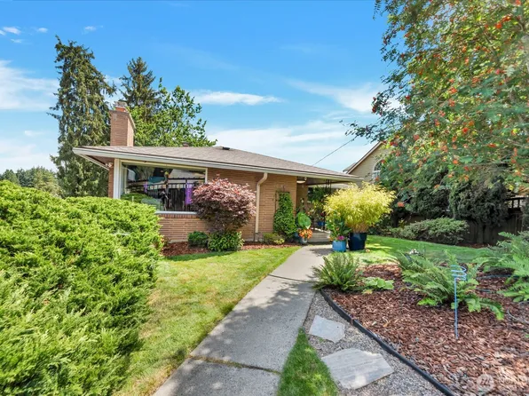 12200 85th Avenue S, Seattle, WA 98178