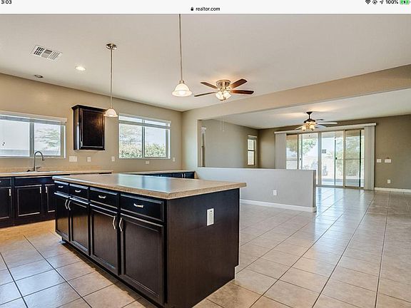 4th image of 1915 N Cocoa Ct