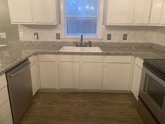 5th image of 100 E25 David Dr