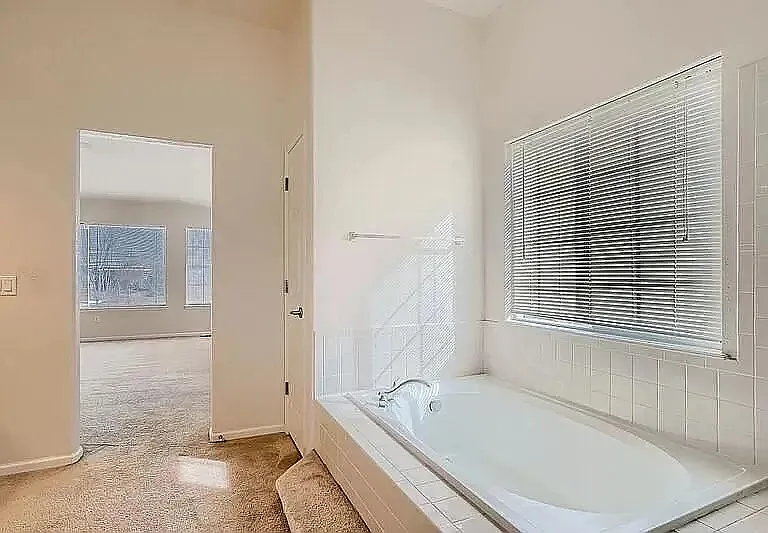 20981 E Hampden Pl — Photo 17